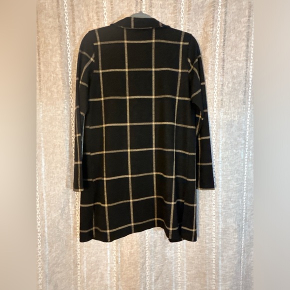 Maurice’s Plaid Blazer Cardigan in with Pockets. Excellent Condition. Size S - Picture 13 of 15